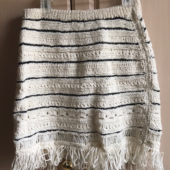 2pc Summer SKIRT SET - EUC - Picture 5 of 8